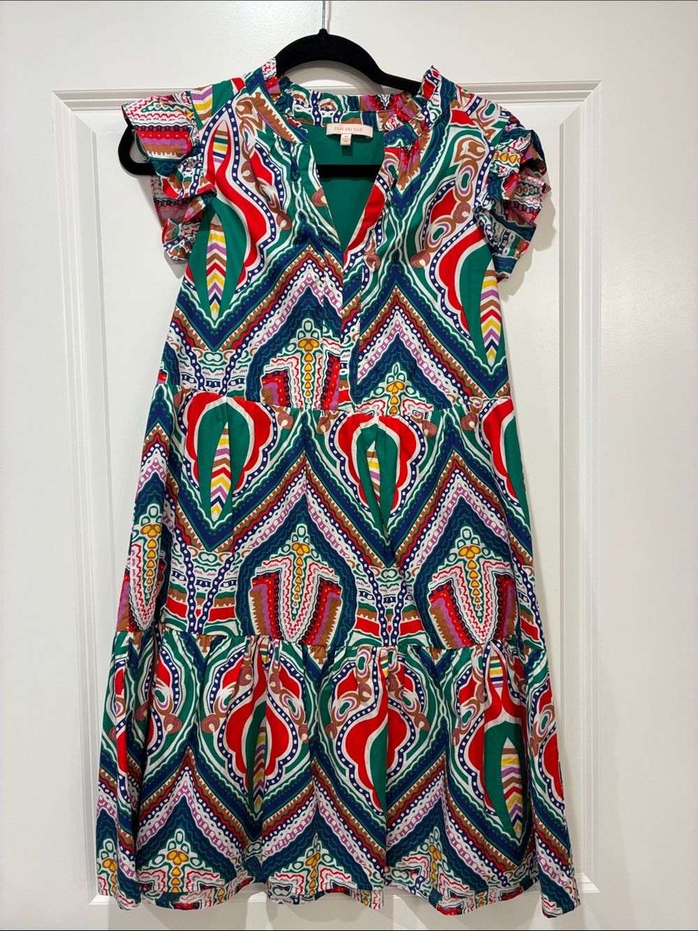 Skies Are Blue Green Multicolor Geometric Ruffle-Sleeve Dress